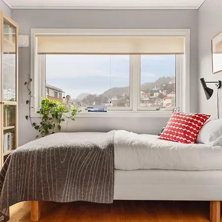Dinbnb I On Island I Terrace And Grill I Free Parking Apartment Bergen