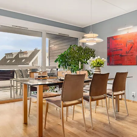 Dinbnb I On Island I Terrace And Grill I Free Parking شقة برغن