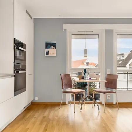 Dinbnb I On Island I Terrace And Grill I Free Parking Bergen