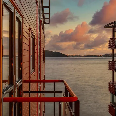 Dinbnb I On Island I Terrace And Grill I Free Parking * Bergen