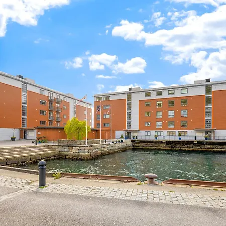 شقة Dinbnb I On Island I Terrace And Grill I Free Parking برغن
